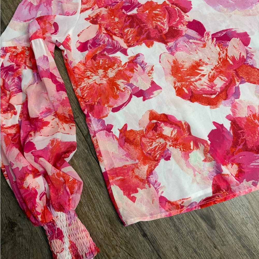 Flying Tomato • Floral Smocked Top - Picture 9 of 14